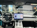 小米汽车SU7内饰曝光，科技与豪华并存引领未来出行时代